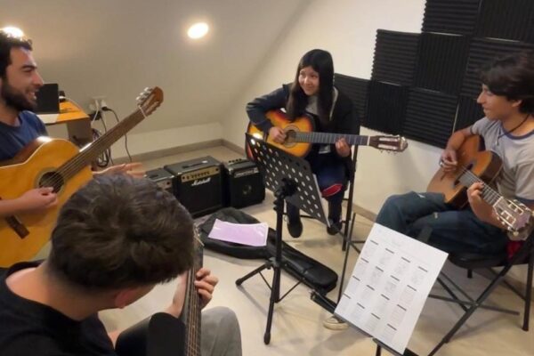 Alumnos de Academia La Buena Música